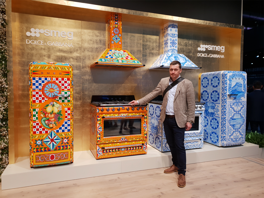 Сицилийские узоры от D&G и Smeg